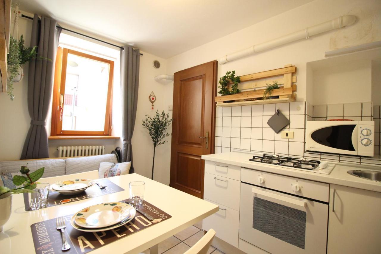 Appartamento Porta Praetoria - Affitti Brevi Italia Aosta Exterior foto